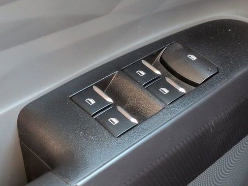 New 2025 Ford Maverick XL image 23