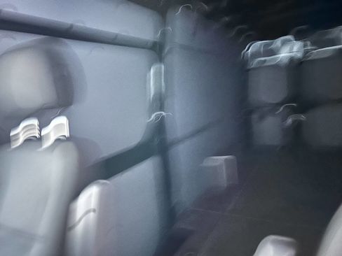 Used 2023 Mercedes-Benz Sprinter 2500 image 10