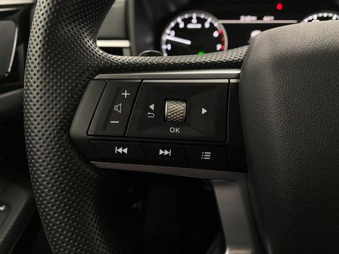 New 2026 Mitsubishi Outlander ES image 15