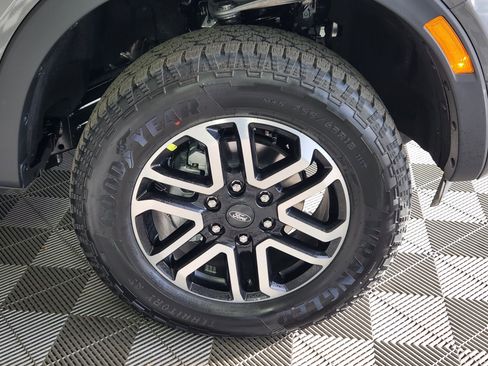 New 2025 Ford Ranger Lariat w/ Advanced Towing Package image 10