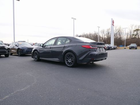 Used 2025 Toyota Camry XSE image 5
