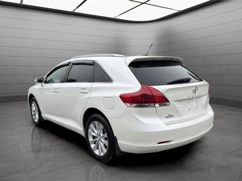 Used 2014 Toyota Venza LE image 4