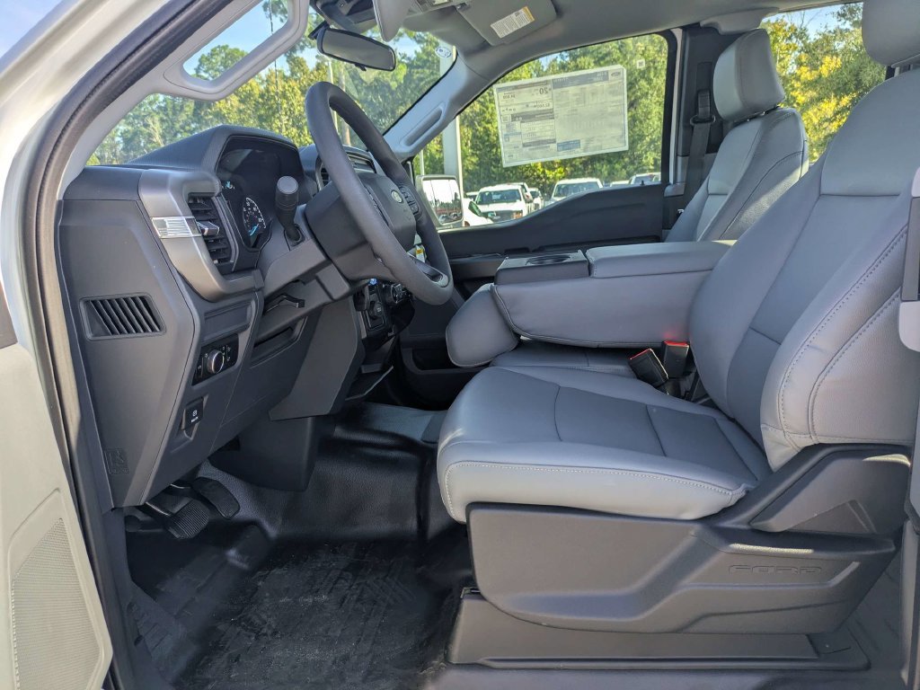 New 2026 Ford F150 XL RWD image 19