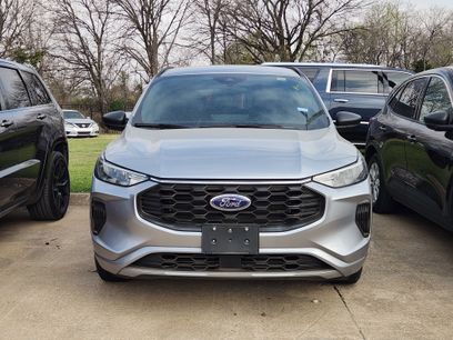 Used 2024 Ford Escape ST-Line w/ Tech Pack #1