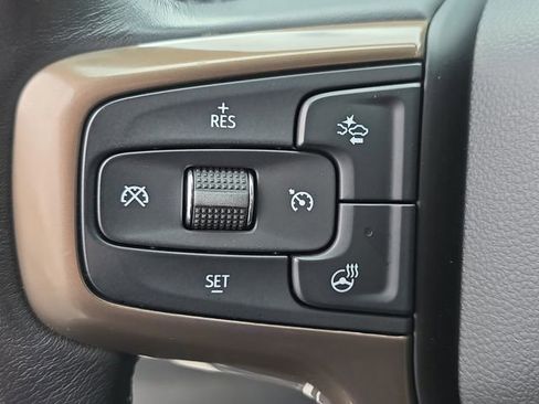 Used 2020 Chevrolet Silverado 1500 High Country w/ Technology Package image 20