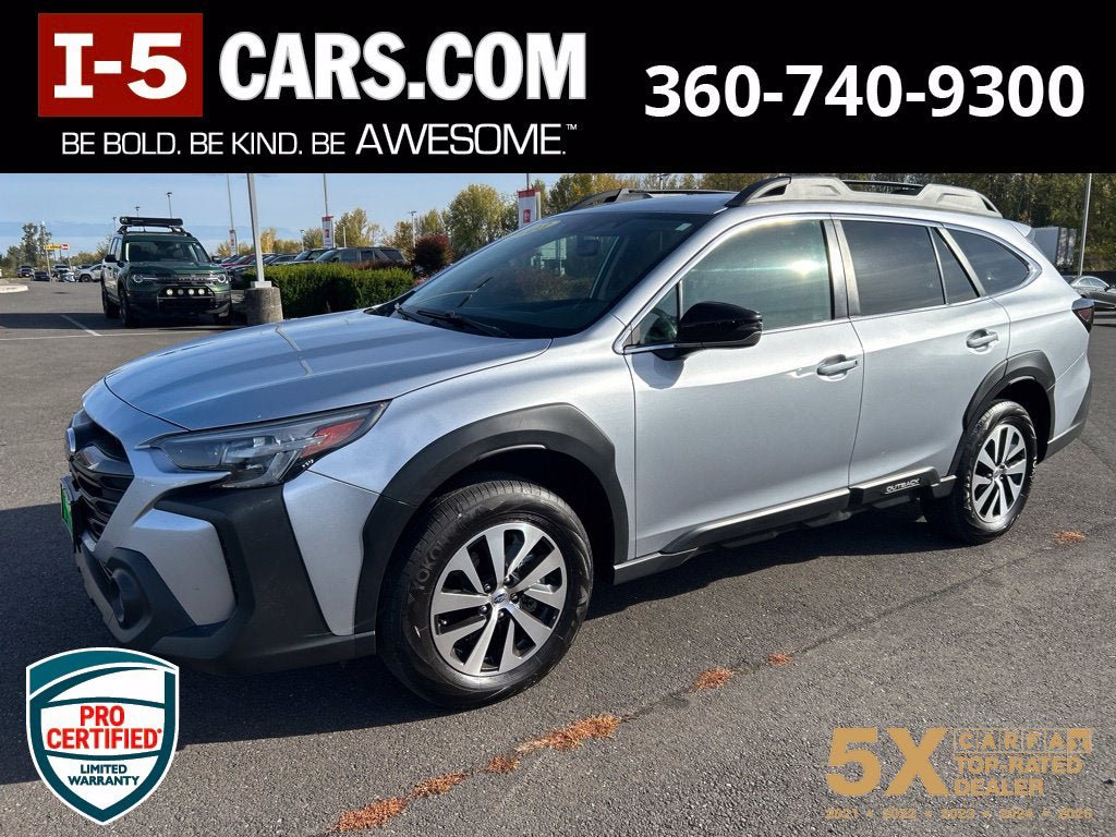 Used 2023 Subaru Outback Premium AWD/4WD image 1
