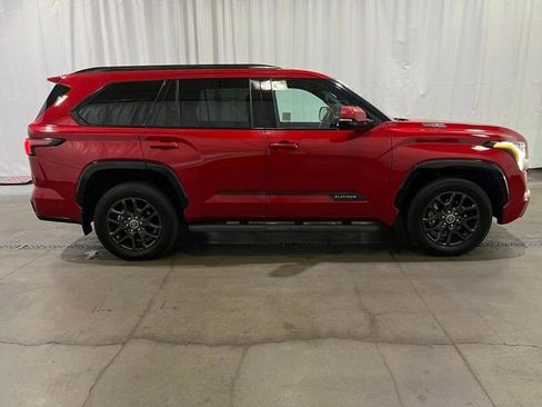 Certified 2023 Toyota Sequoia Platinum AWD/4WD image 3