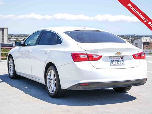 Used 2016 Chevrolet Malibu LT FWD image 8