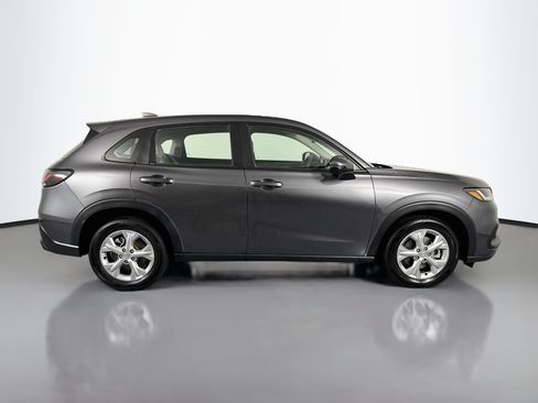 Certified 2024 Honda HR-V LX image 4
