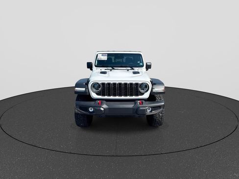 Used 2026 Jeep Gladiator Rubicon AWD/4WD image 3