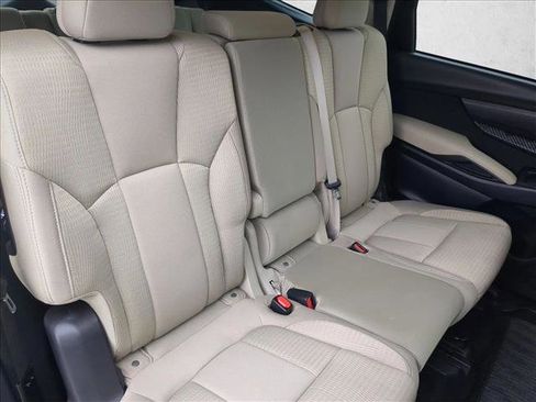 Certified 2025 Subaru Ascent Premium image 26