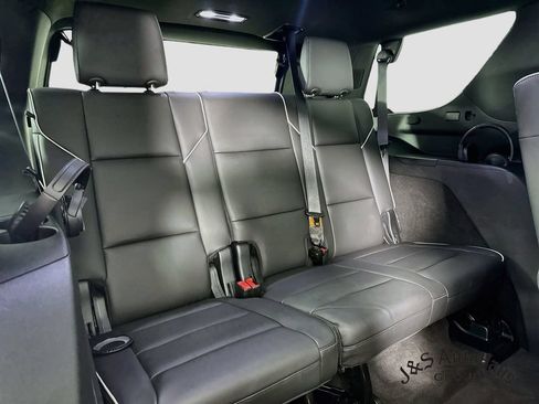 Used 2024 Cadillac Escalade Sport w/ LPO, ONYX Package AWD/4WD image 35
