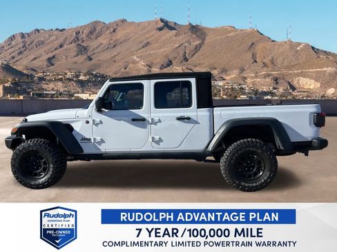 Used 2020 Jeep Gladiator Rubicon image 3