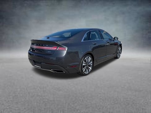 Used 2019 Lincoln MKZ Reserve FWD image 7