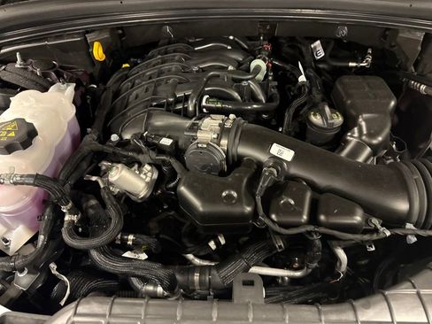 New 2025 Jeep Grand Cherokee Limited image 23