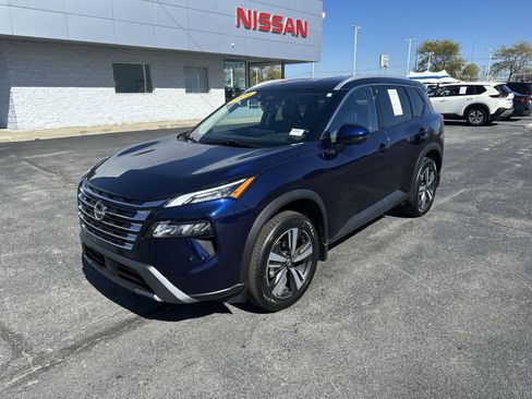 Certified 2024 Nissan Rogue SL image 2