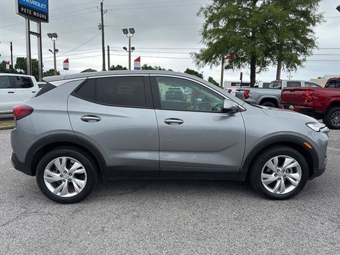 Used 2025 Buick Encore GX Preferred FWD image 4