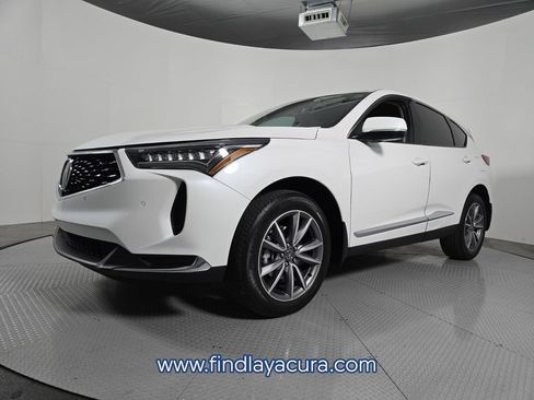 Certified 2023 Acura RDX FWD w/ Technology Package image 2