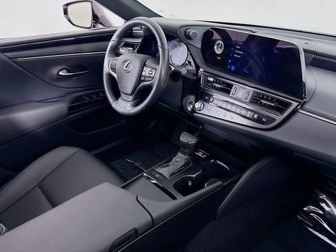 Used 2025 Lexus ES 350 ES 350 w/ Accessory Package (Z2) image 15
