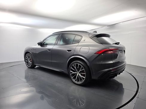 Used 2024 Maserati Grecale Trofeo AWD/4WD image 6