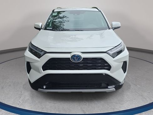 Used 2024 Toyota RAV4 SE w/ Weather Package AWD/4WD image 2