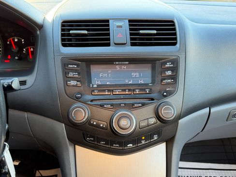 Used 2004 Honda Accord EX image 20