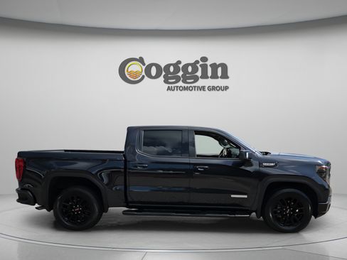 Used 2025 GMC Sierra 1500 Elevation w/ Elevation Premium Package RWD image 6
