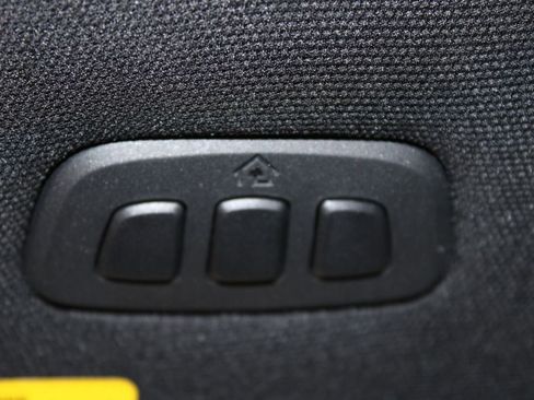 Used 2025 Ford Expedition Platinum w/ Stealth Appearance Package image 45