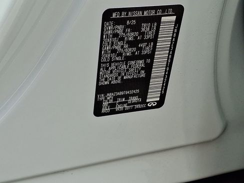 Used 2026 INFINITI QX80 Pure w/ Cargo Package image 29