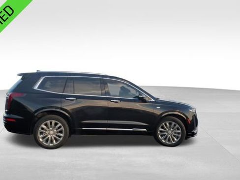 Certified 2022 Cadillac XT6 Premium Luxury image 10