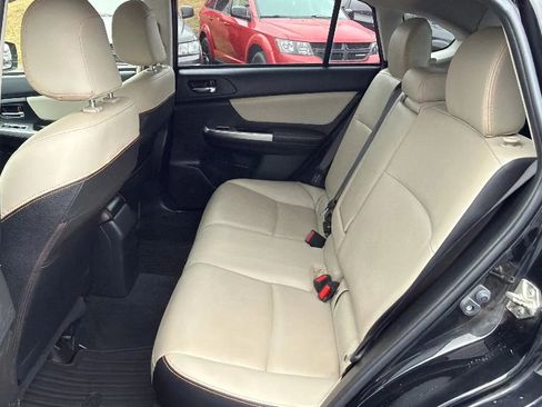 Used 2017 Subaru Crosstrek 2.0i Limited w/ Popular Package #2 image 7