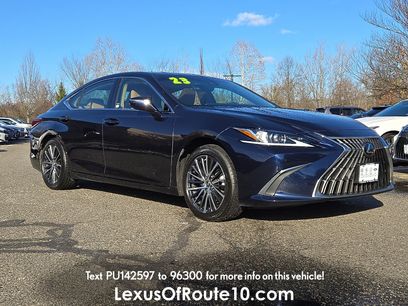Certified 2023 Lexus ES 350 w/ Premium Package
