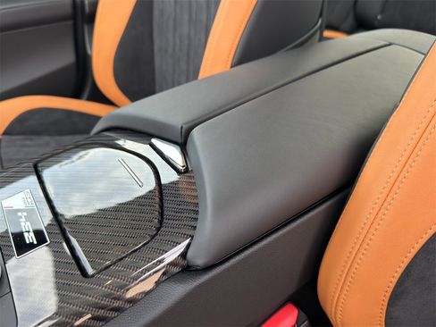 Used 2024 Maserati Ghibli Trofeo image 17