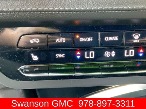 Certified 2023 Buick Envision Preferred w/ Premium Seat Package AWD/4WD image 35