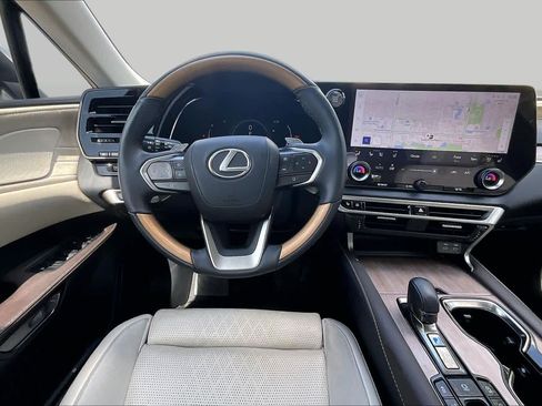 Used 2024 Lexus RX 350 AWD w/ Convenience Package image 6