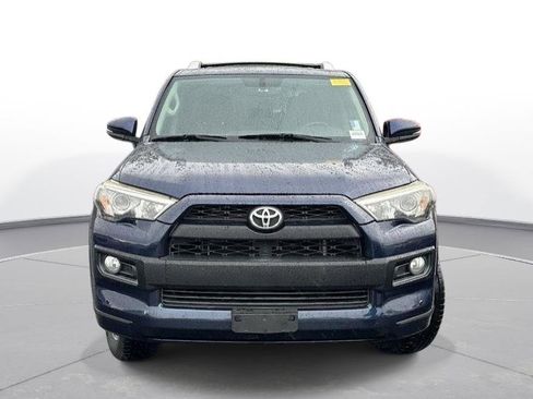Used 2016 Toyota 4Runner Limited image 3