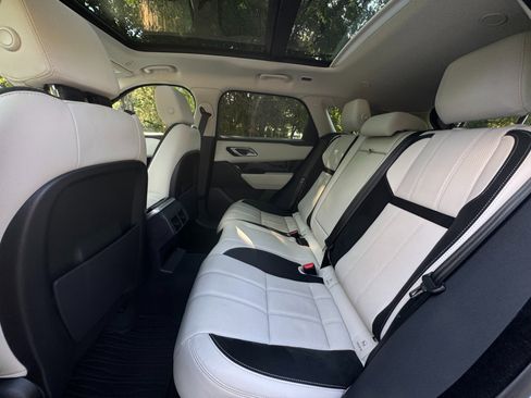 Used 2023 Land Rover Range Rover Velar R-Dynamic S image 44