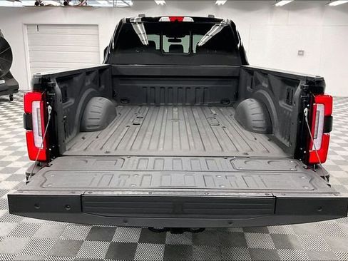 Used 2023 Ford F250 Limited AWD/4WD image 33