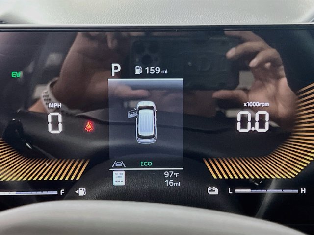 New 2027 Kia Carnival LXS FWD image 12