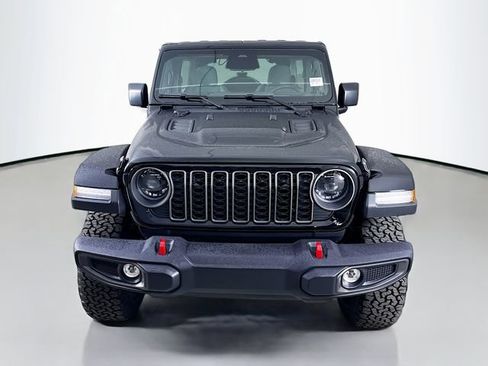 New 2026 Jeep Wrangler Unlimited Rubicon image 2