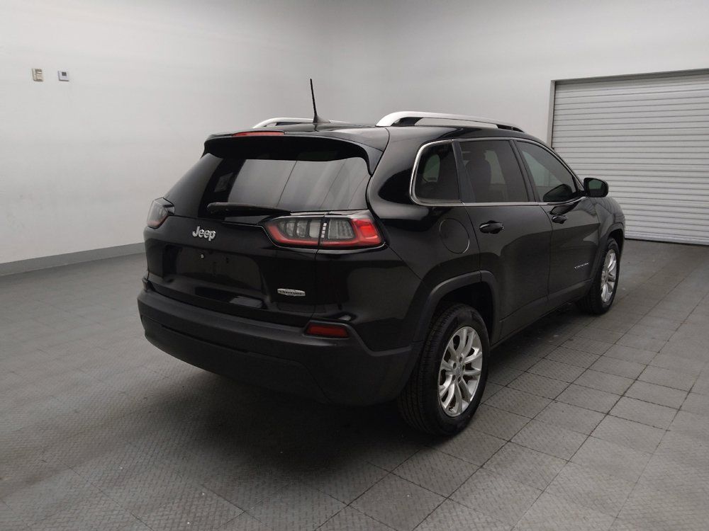 Used 2019 Jeep Cherokee Latitude w/ Popular Appearance Group FWD image 9
