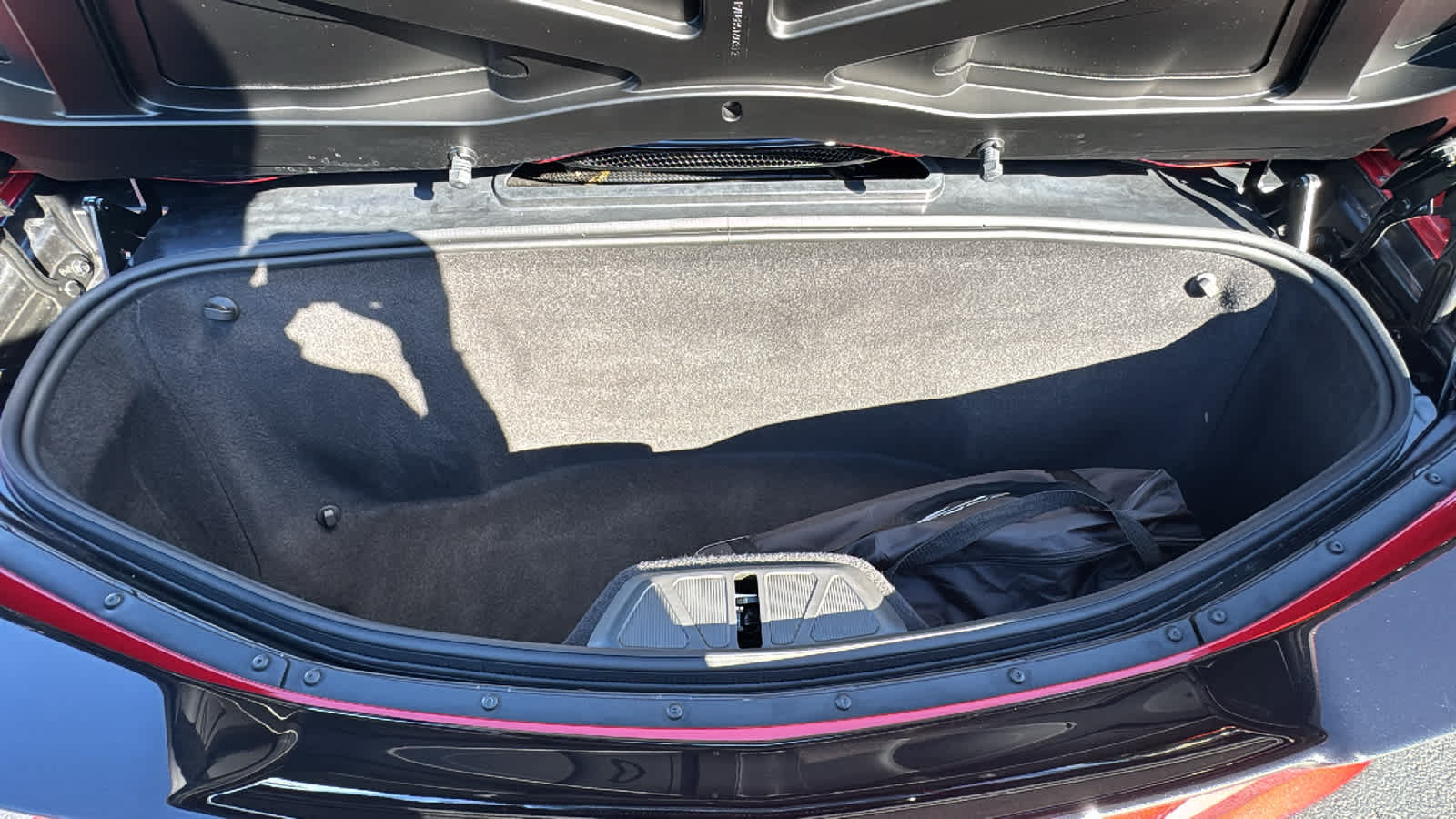 Certified 2022 Chevrolet Corvette Stingray Premium Conv w/ Z51 Performance Package RWD image 28