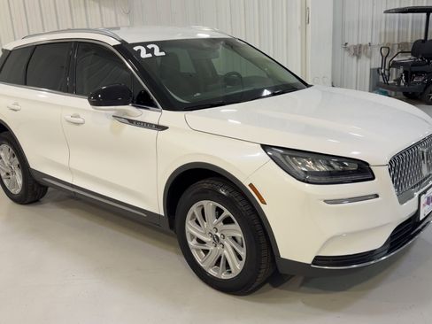 Used 2022 Lincoln Corsair FWD image 3