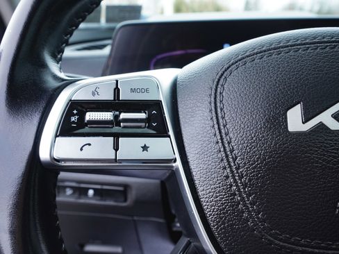 Used 2023 Kia Telluride S w/ S Sunroof Package image 20