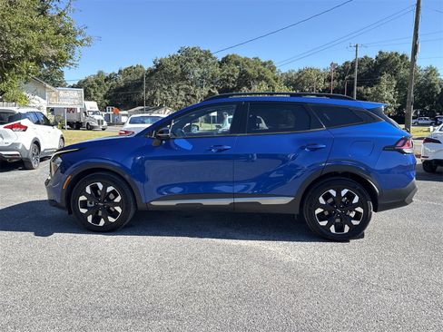 Used 2023 Kia Sportage X-Line w/ X-Line Premium Package image 2