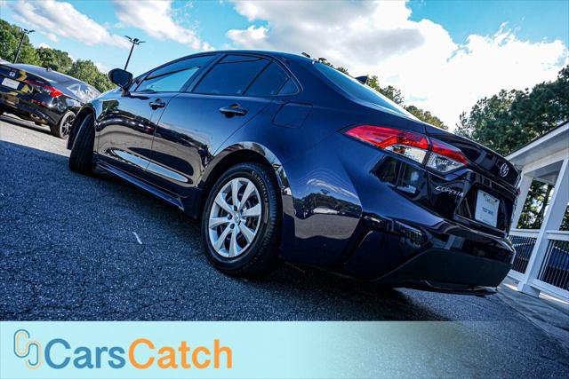 Used 2020 Toyota Corolla LE FWD image 4