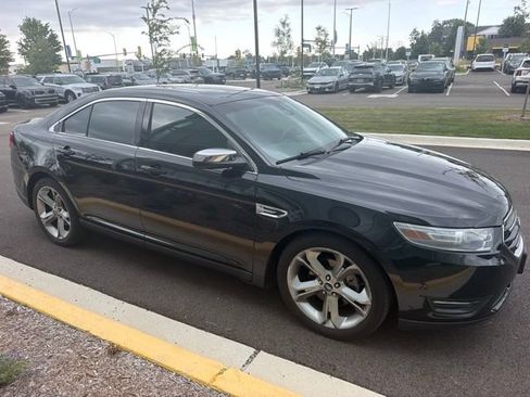 Used 2013 Ford Taurus Limited FWD image 19