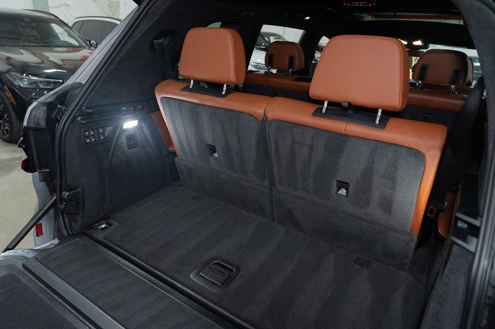 Used 2023 BMW X7 M60i AWD/4WD image 40