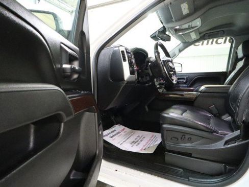 Used 2016 GMC Sierra 1500 SLT w/ SLT Premium Package image 9