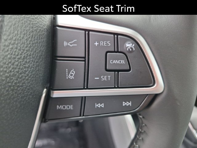 Certified 2026 Toyota Highlander XLE AWD/4WD image 18